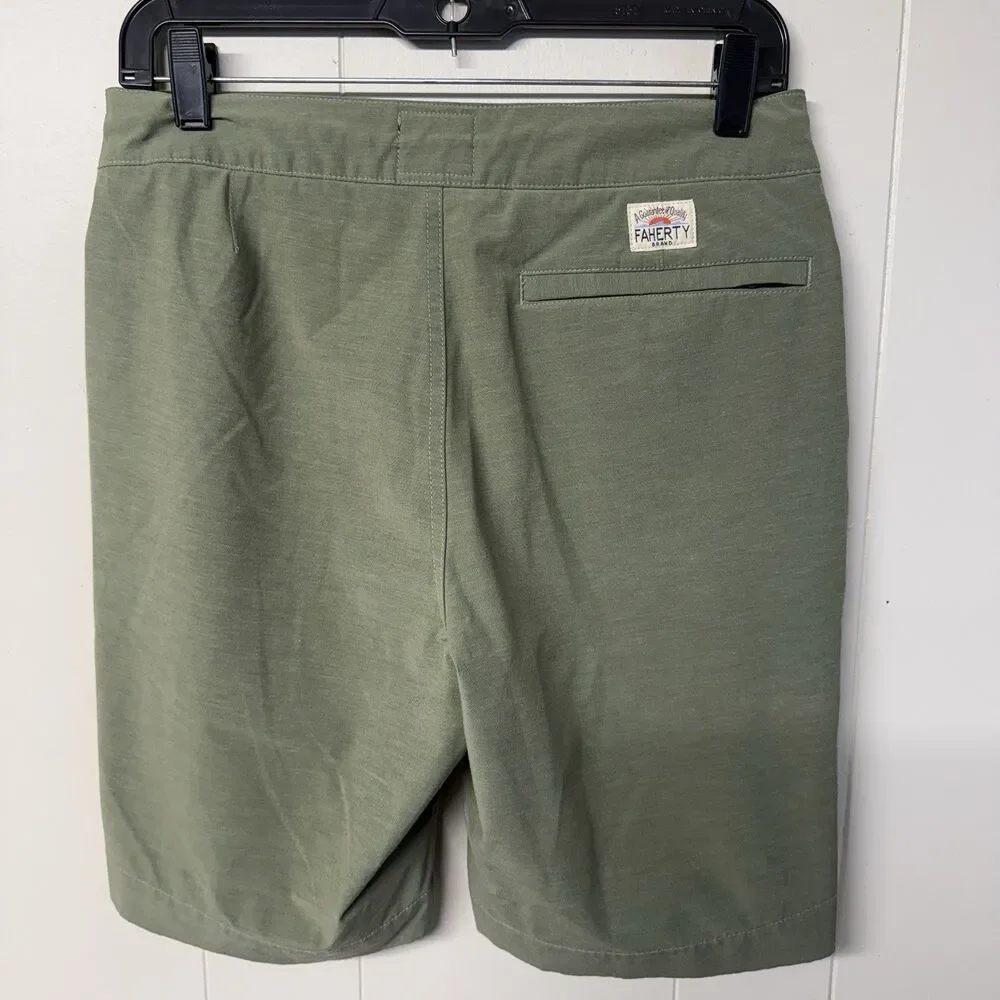 Faherty All Day Shorts Performance Drawstring Chino Olive Green Men Size 29 EUC